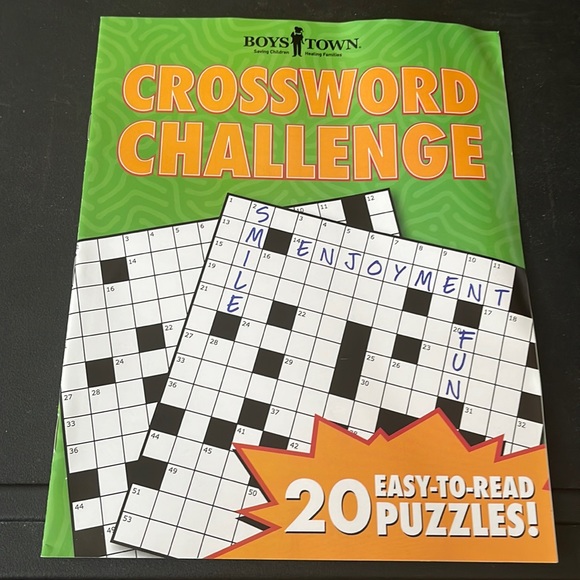 CROSSWORD CHALLENGE 20 EASY TO READ PUZZLES - Picture 1 of 5